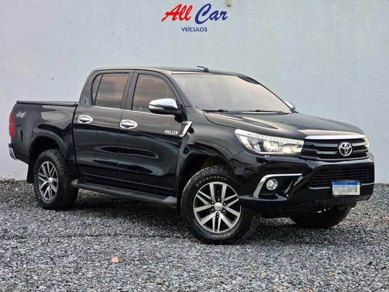 TOYOTA HILUX 2.8 SRX 4X4 CD 16V DIESEL 4P AUTOMÁTICO